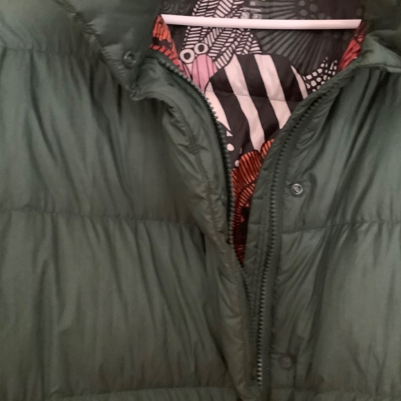 Uniqlo - Picture 5 of 5